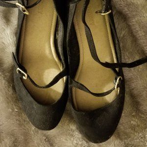 Black flats